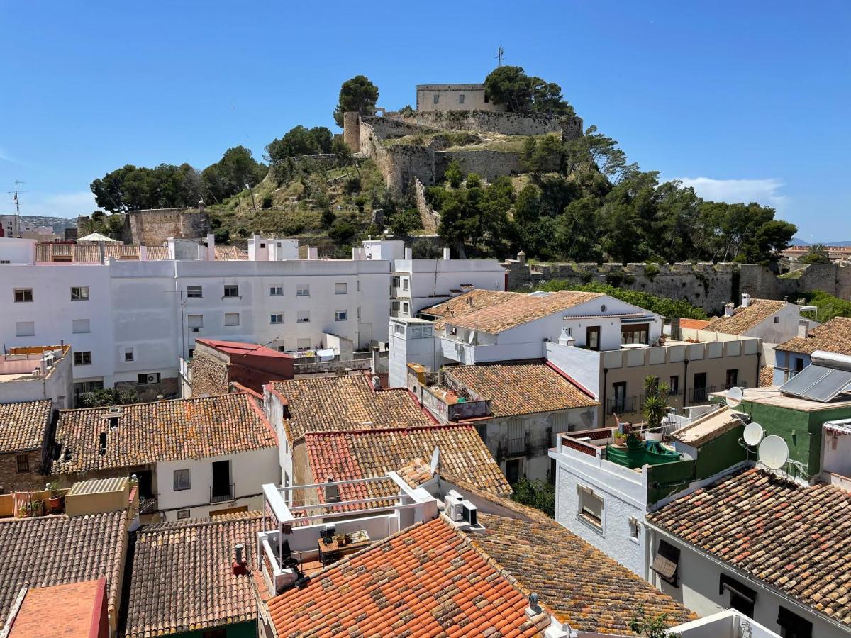 Llorens Dénia Buitenkant foto